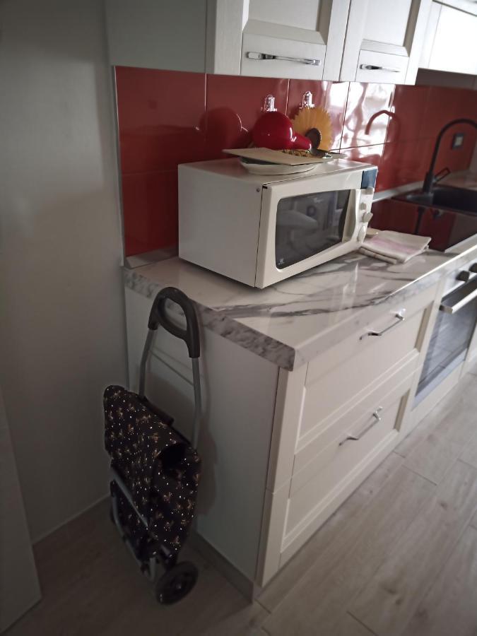 Grand F2 60Mq Centre Antibes, Proche Plages, Commerces, 2 Balcons, Parking, Train, Bus, Deco Vintage, Pet Friendly, Ideal Famille Ou 1-2 Couples Exteriör bild